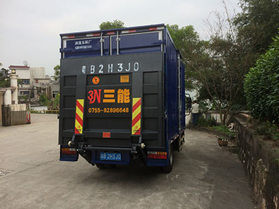 平板貨車裝尾板，合法還是違規？